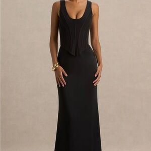 Sophisticated Black Sleeveless Gown